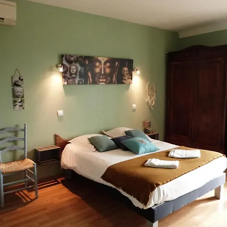 Logis Restaurant La Borie 2* Saint-Genies