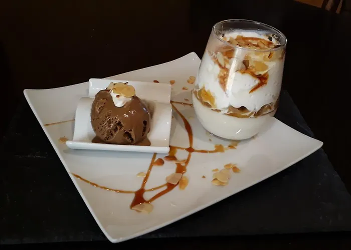 Logis Restaurant La Borie מלון 2*